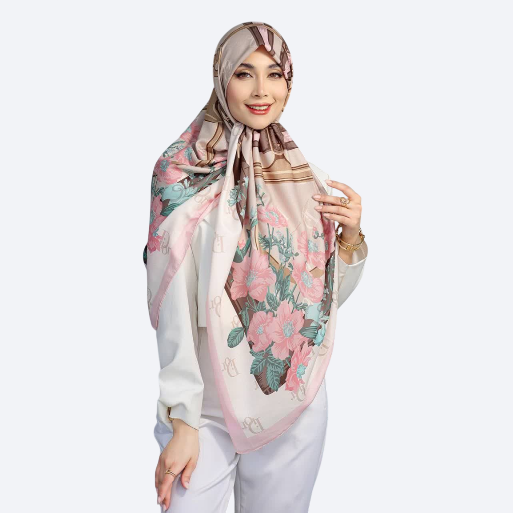 روسری ابریشم توییل قواره 125 طرح دیور گل
