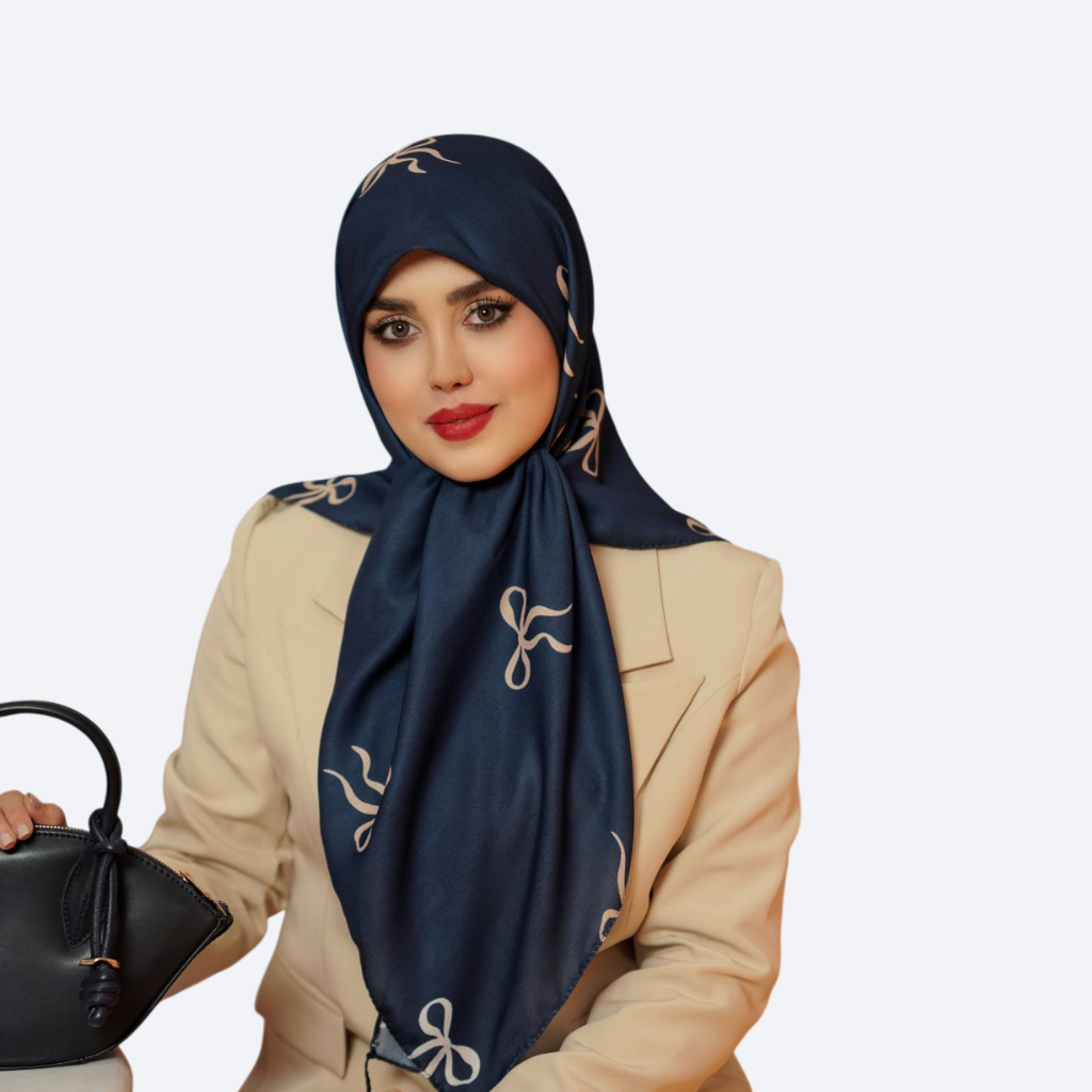 روسری نخ گلوریا قواره 110 طرح روبینو