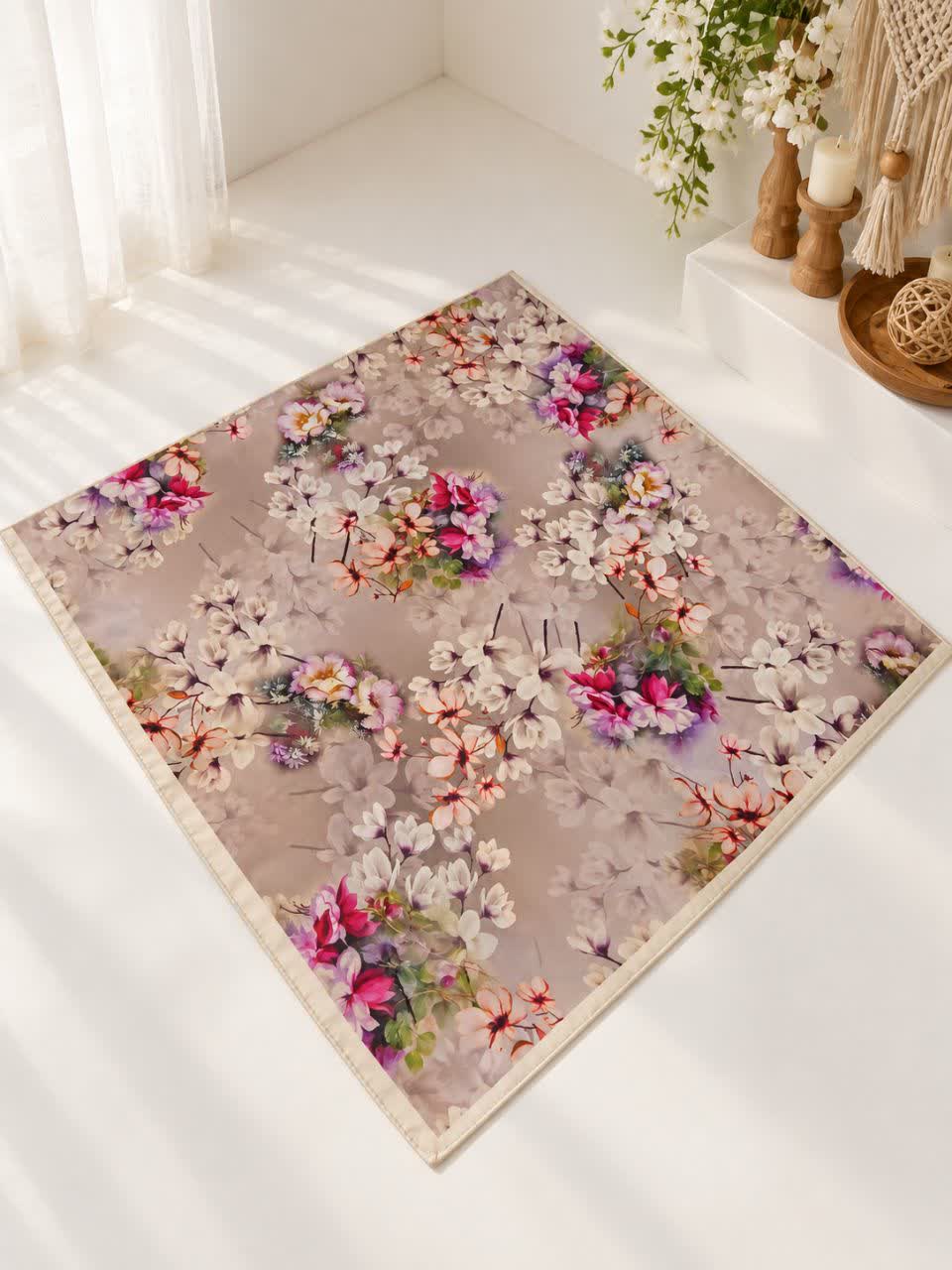 روسری ساتن حریر قواره ۱۲۰ طرح گل سفید