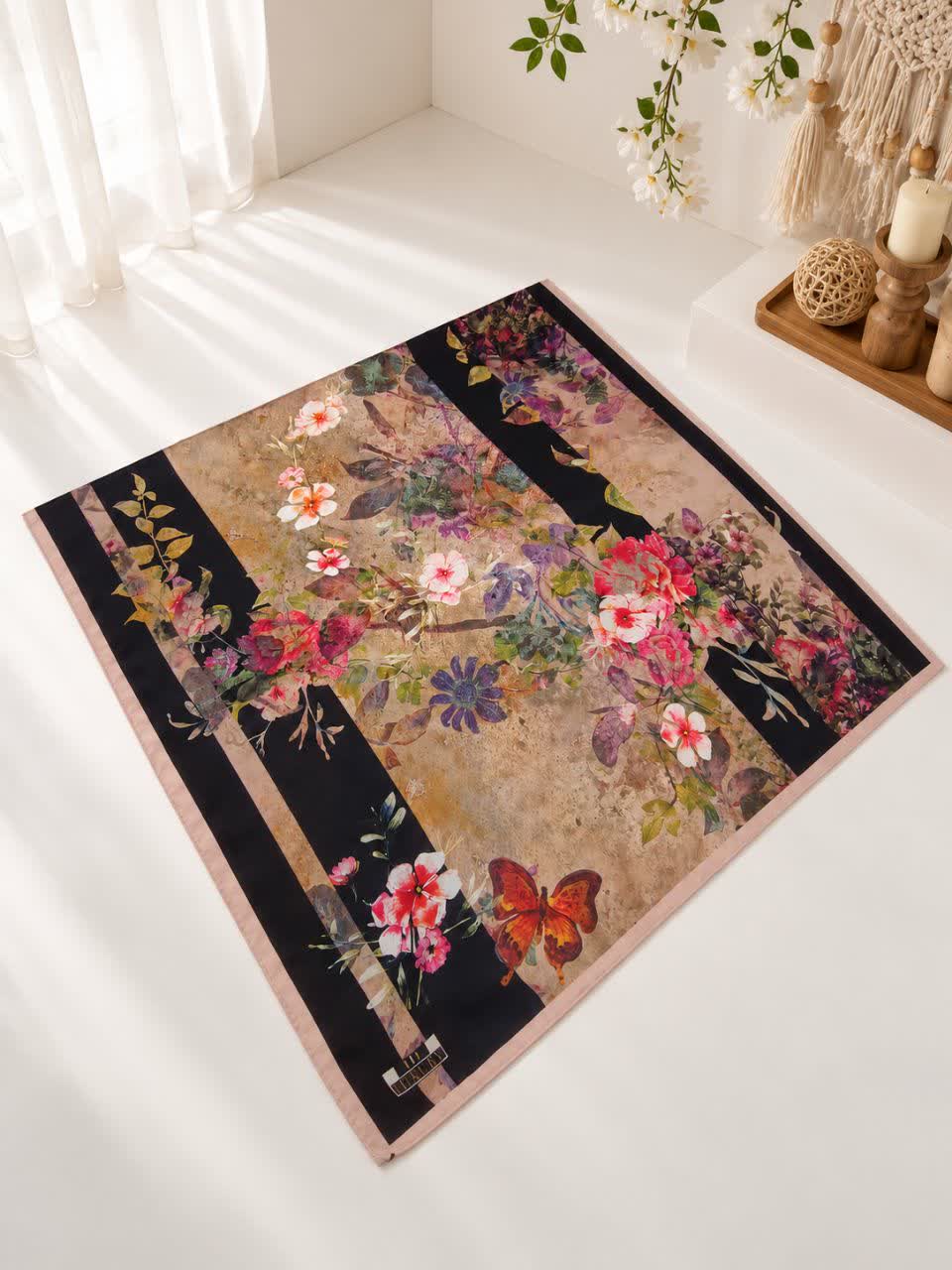 روسری ساتن حریر قواره ۱۲۰ طرح باغچه