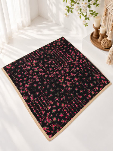 روسری ساتن حریر قواره ۱۲۰ طرح گل سرخی
