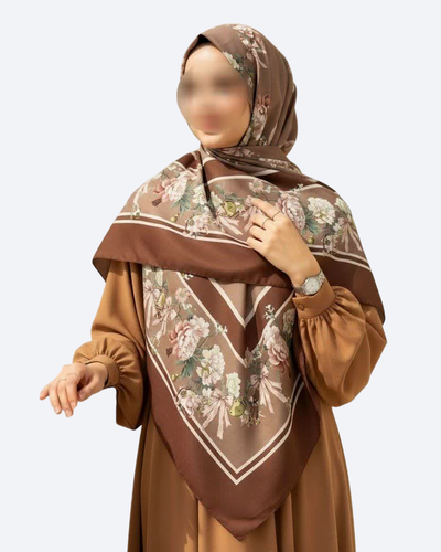 روسری نخی کرپ قواره 140 طرح گل حاشیه - M