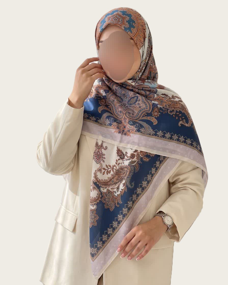 روسری نخی قواره 140 طرح باروک - M