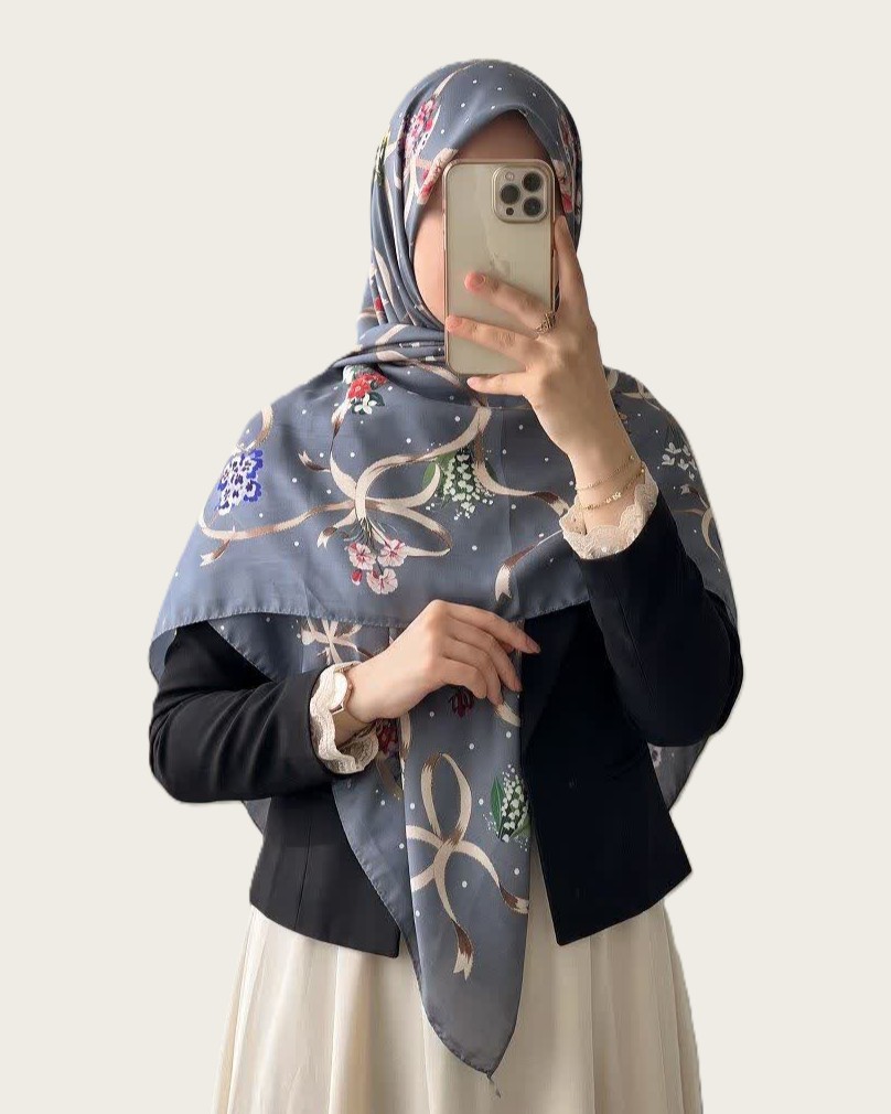 روسری نخی قواره 140 طرح گل پاپیون - M