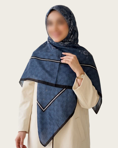 روسری نخی قواره 140 طرح گوچی گل - M